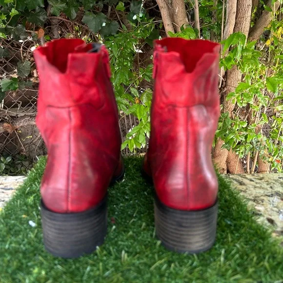 Paul Green Chili Red Ankle Booties - Picture 7 of 13